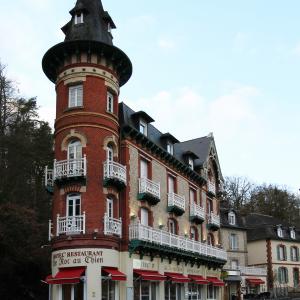 Le restaurant vue de la rue